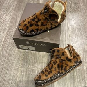 Ariat Leopard Print Bootie Slippers Size 6.5-7 NEW